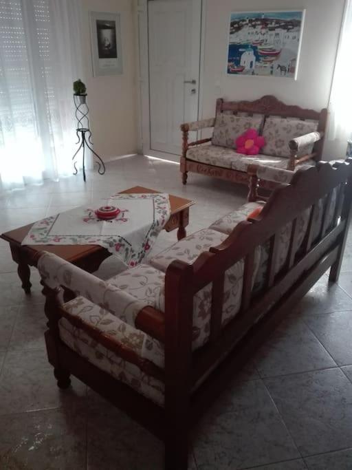 Pan Family House Daire Fira  Dış mekan fotoğraf